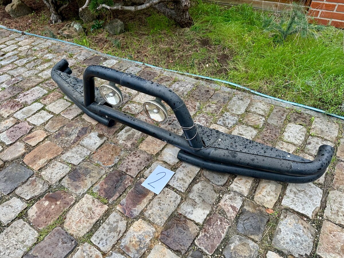 Přední pevnostní nárazník Land Rover Defender - 2