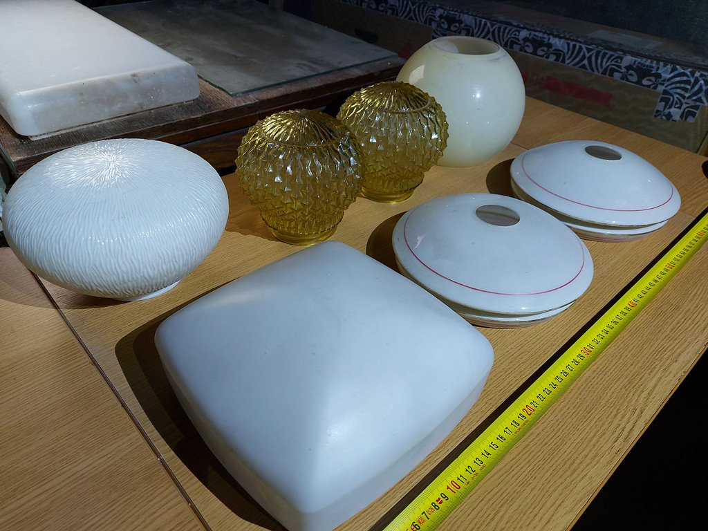 Retro širmy, stínidla - 2