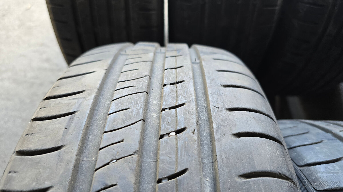 195/50/16 4x letní pneu Kumho - 2