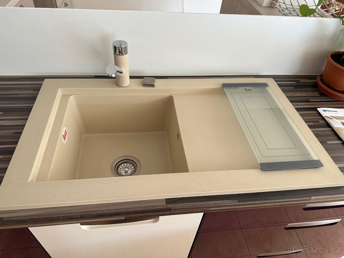 Kuchyňská linka ze studia - 2