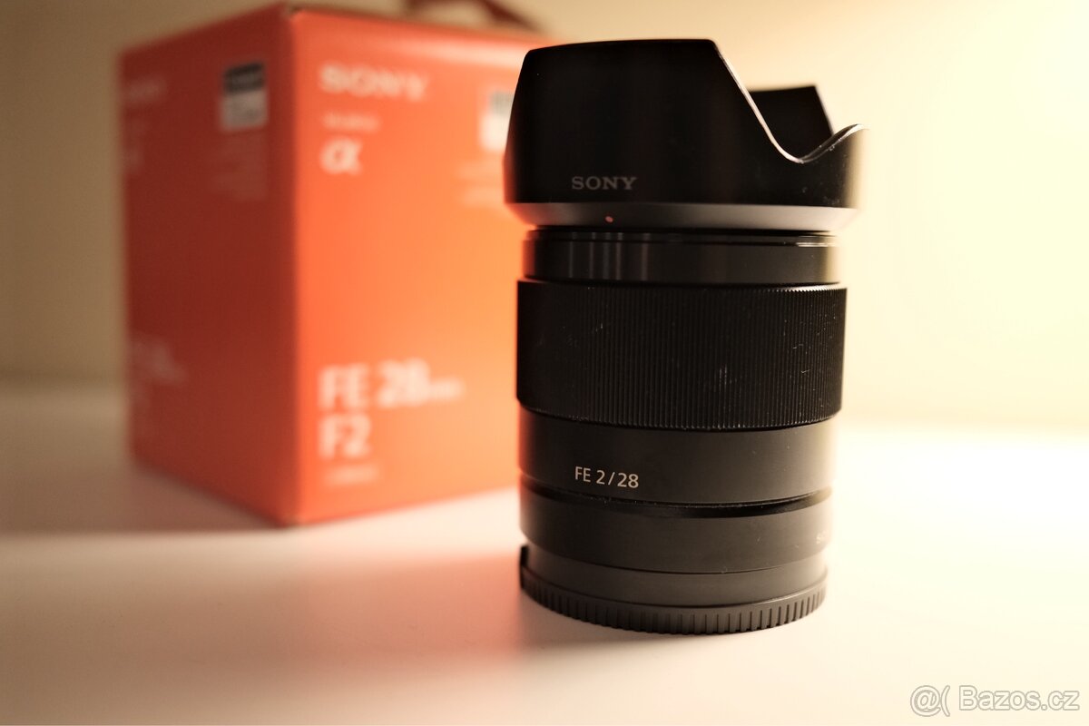 Sony FE 28mm f/2.0 - 2