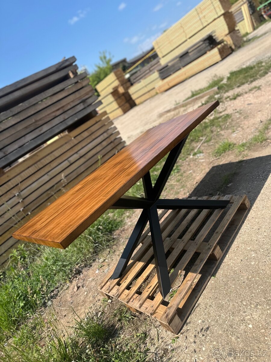 Akce Jídelní stůl s bukovým masivem - 2