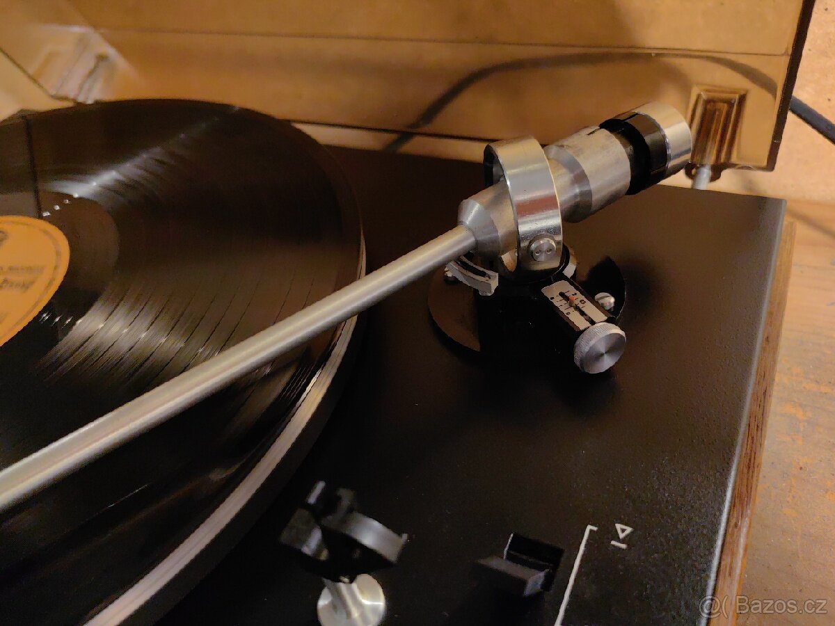 Gramofon Lenco 75/200 - 2