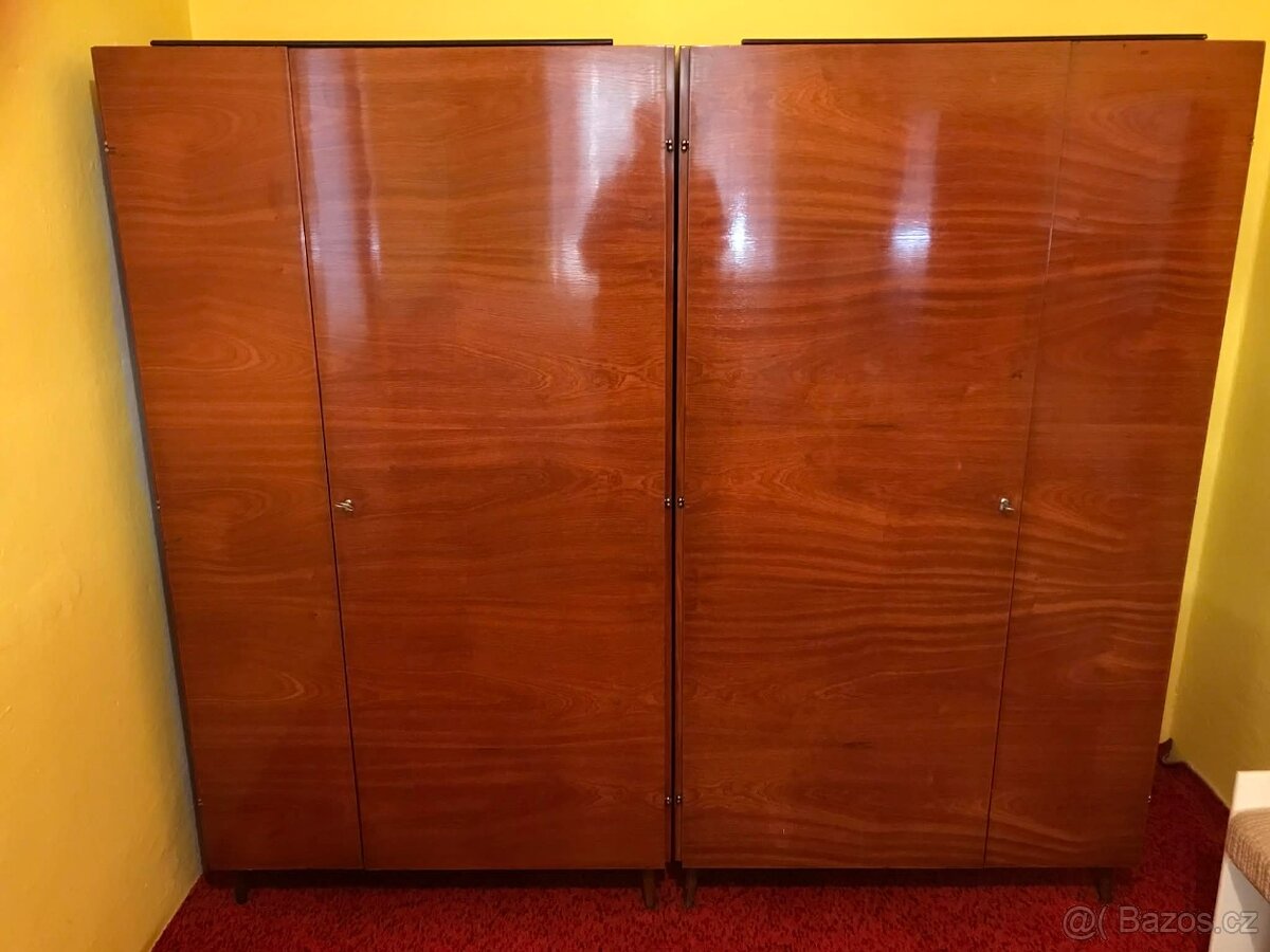 Staré skříně - 2