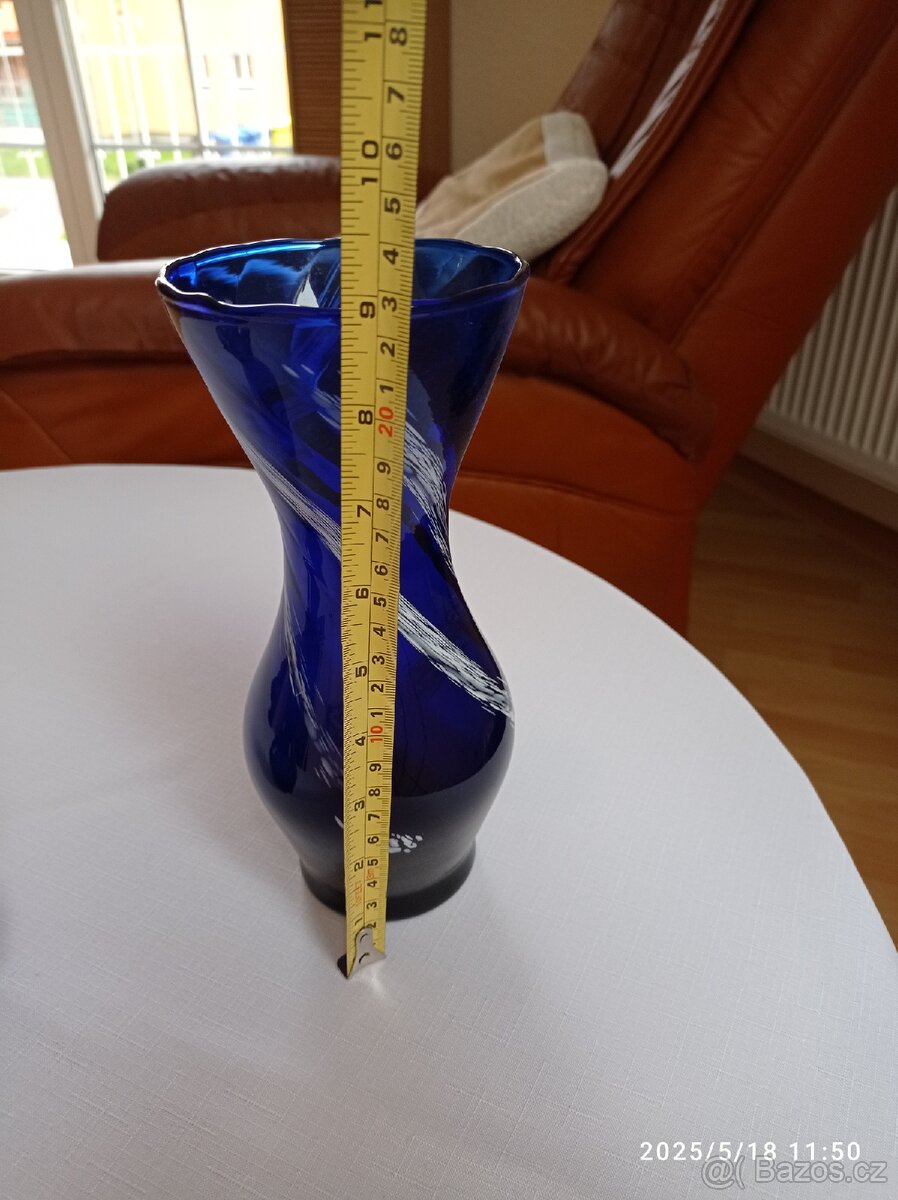 Modrá skleněná váza - 2