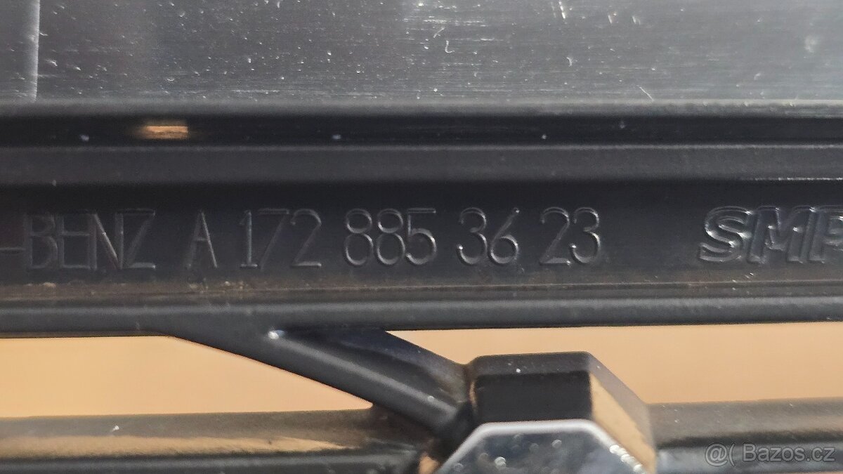 Mercedes SLC gril,atrapa - 2