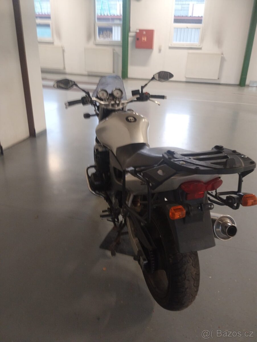 KAWASAKI ZR-7 - 2