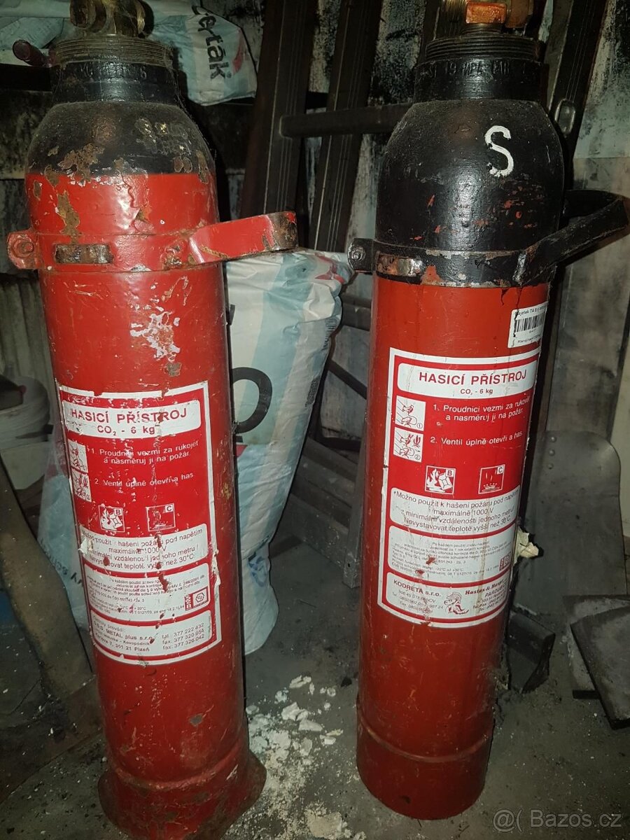 tlaková láhev používaná na CO2 (limo,pivo, atd.) - 2