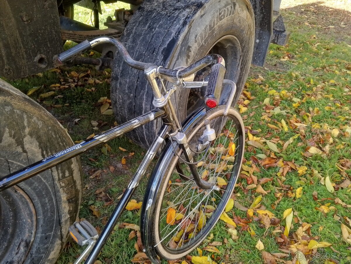 Jízdní kolo Steyr. - 2