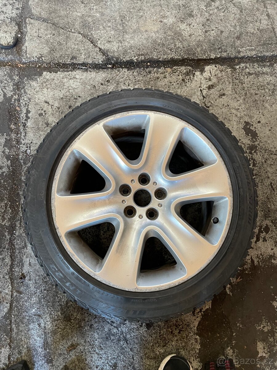 Kolo a disk 245/45 R18 - 2