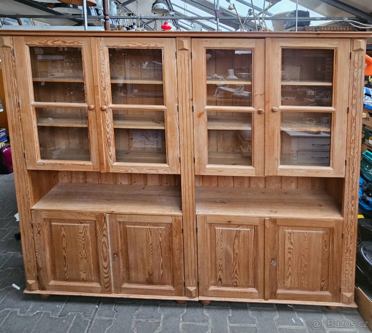 Knihovna, kredenc, vitrína, masiv - 2