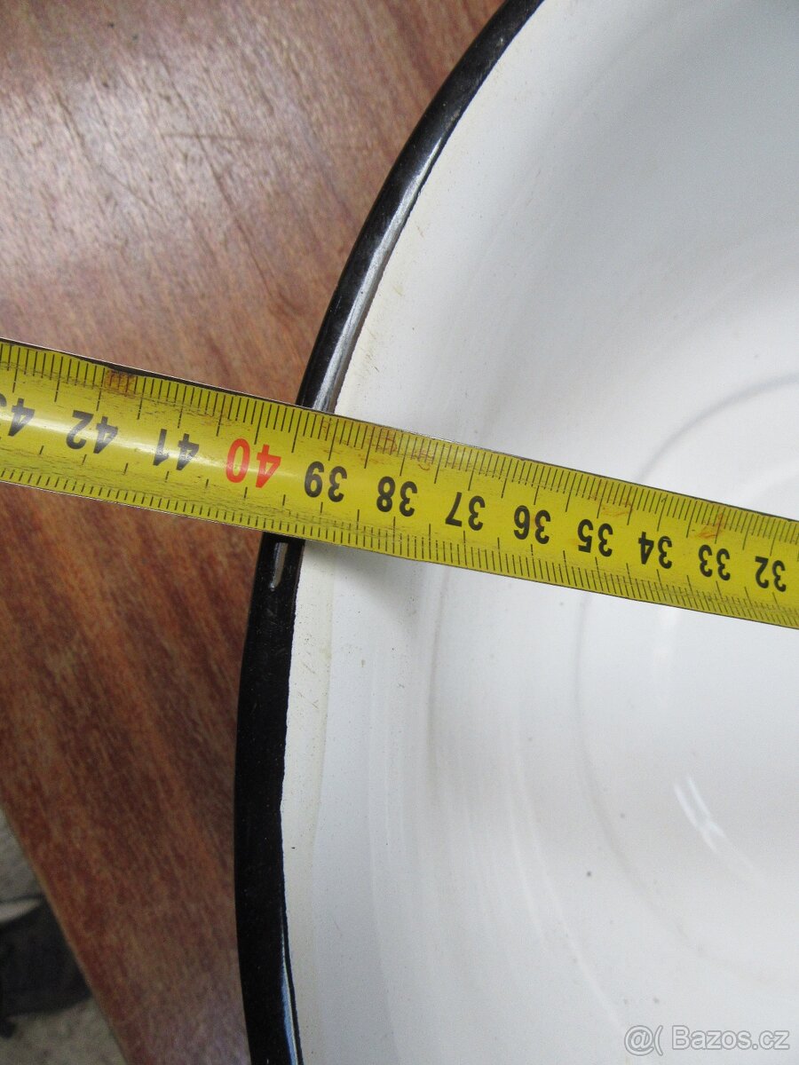 Nabízím velky krásný starožitný smaltovany lavor. Neteče. Pů - 2