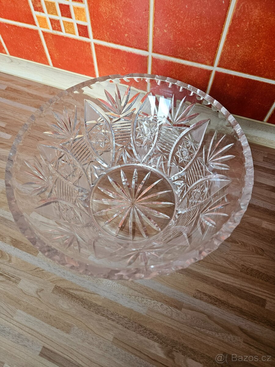 broušená mísa Bohemia Crystal, typ klobouk - 2