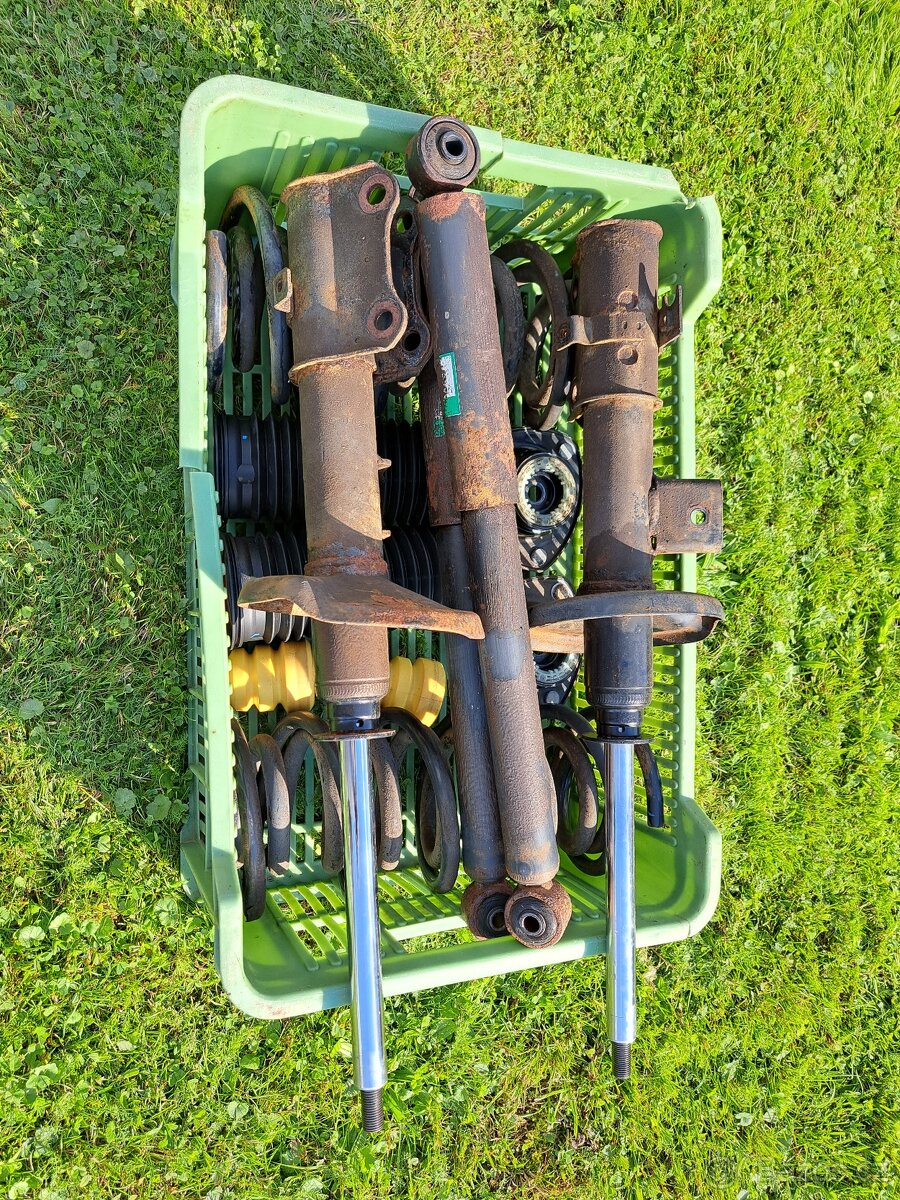 Suzuki Grand Vitara Podvozek - 2