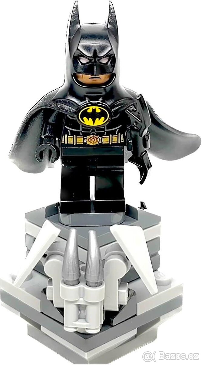 LEGO DC Comics Super Heroes 30653 Batman z roku 1992 - 2