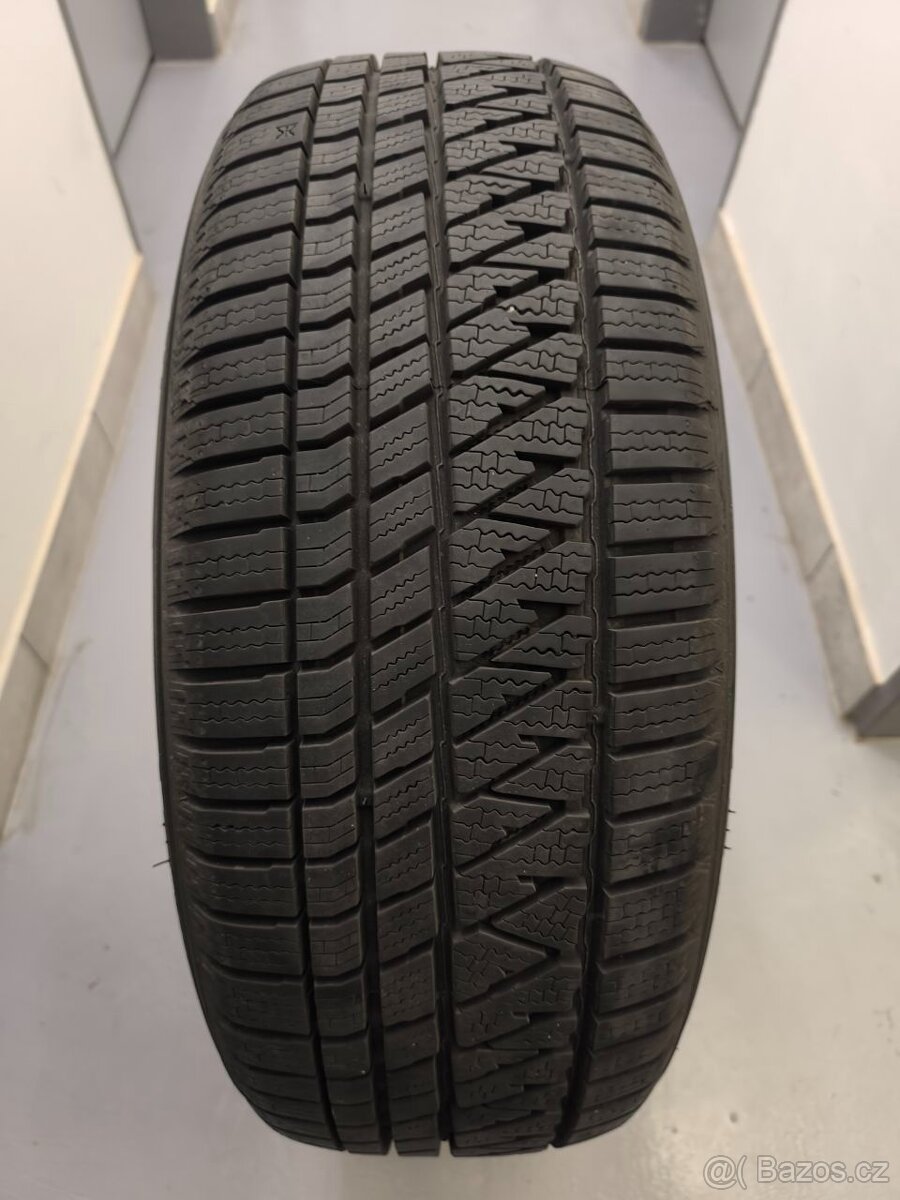 235/55 r19 Kumho - 2
