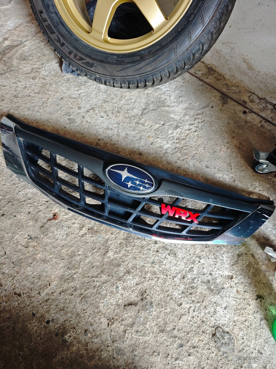 Subaru impreza wrx maska - 2