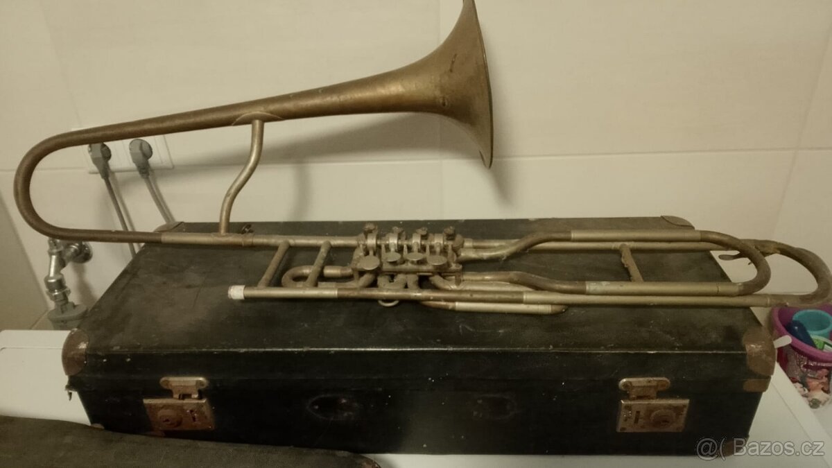 Prodám staré hudební nástroje - 2