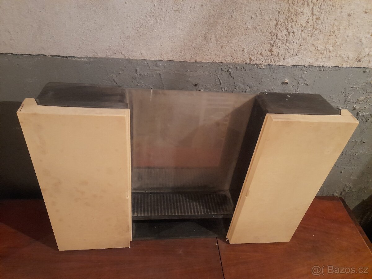 Retro koupelnová skříňka - 2