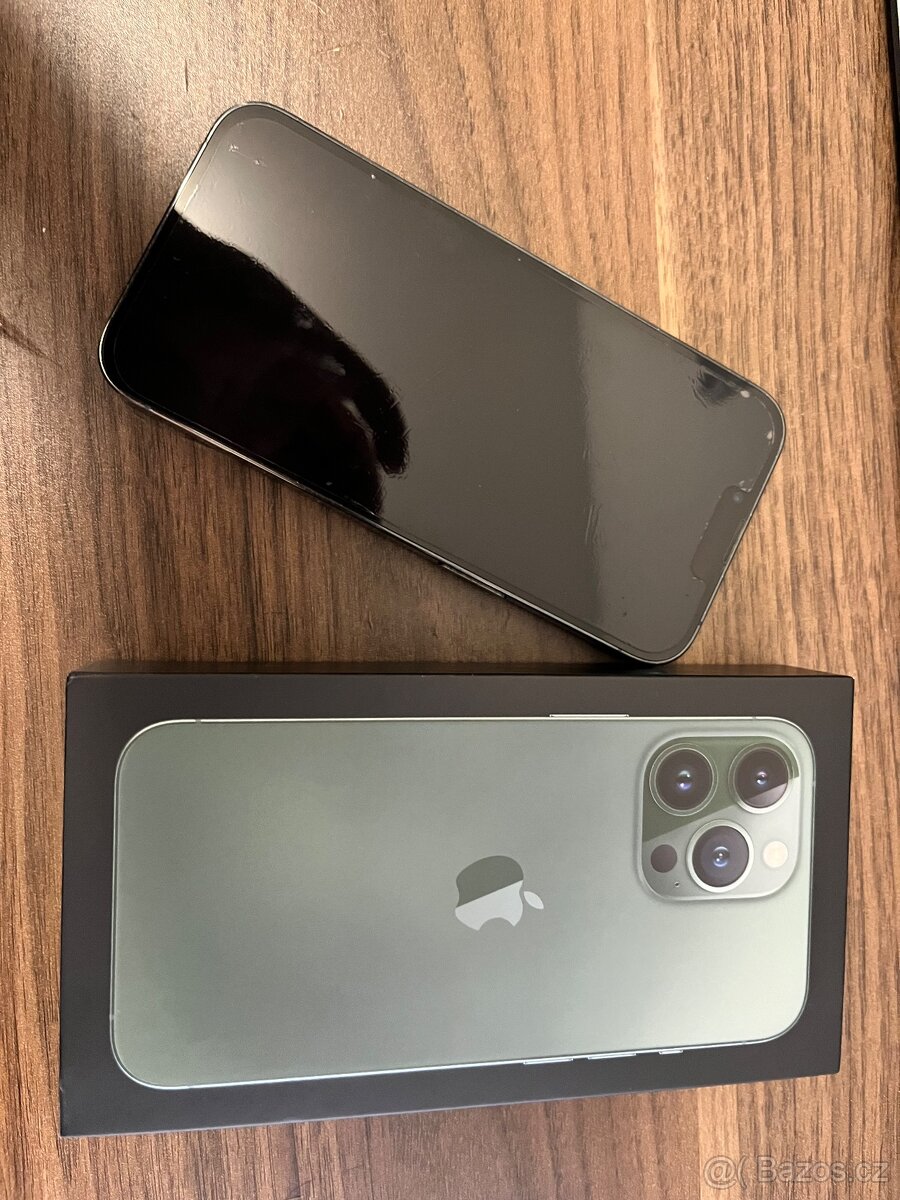 IPhone 13 Pro zelený - 2