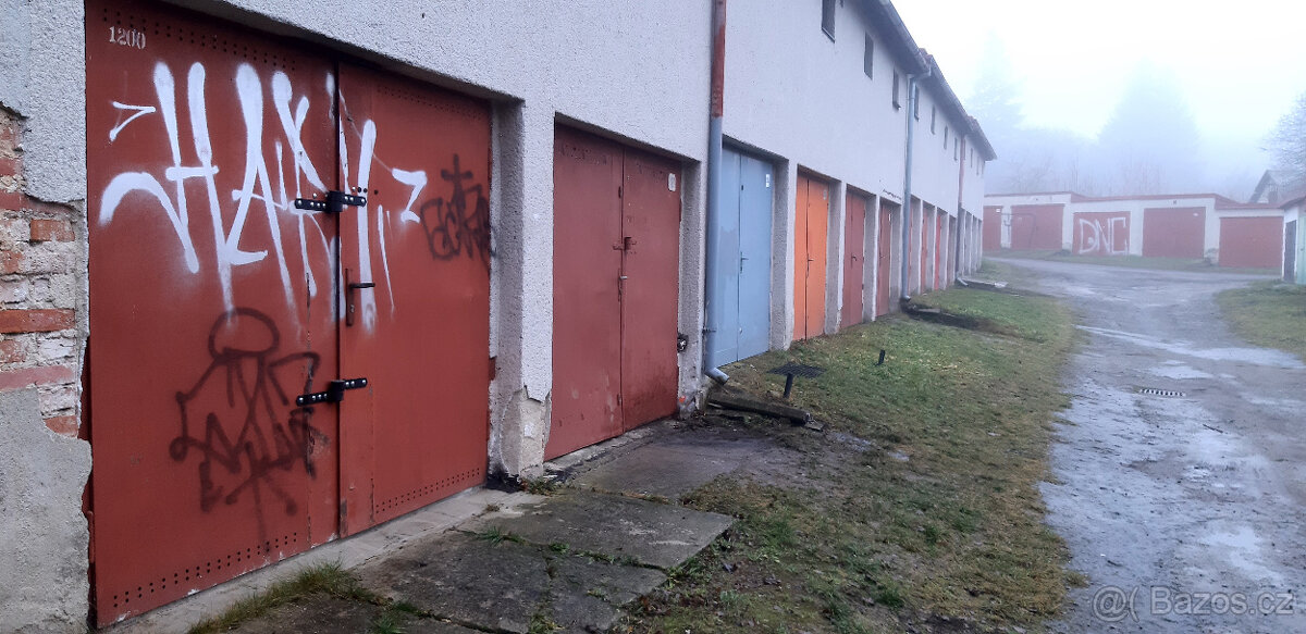Garáž k pronájmu - 2