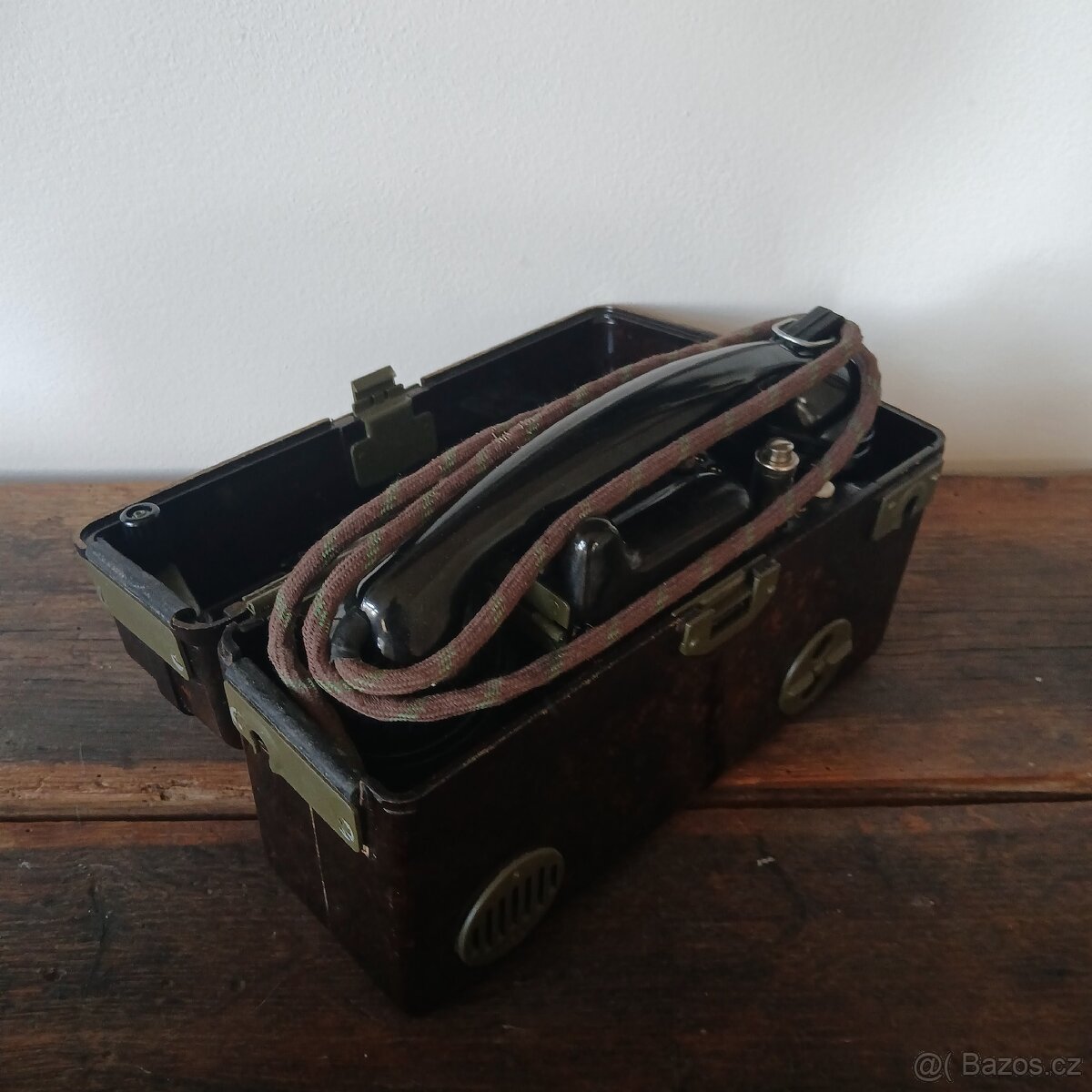 Vojenský telefon TP-25 - 2