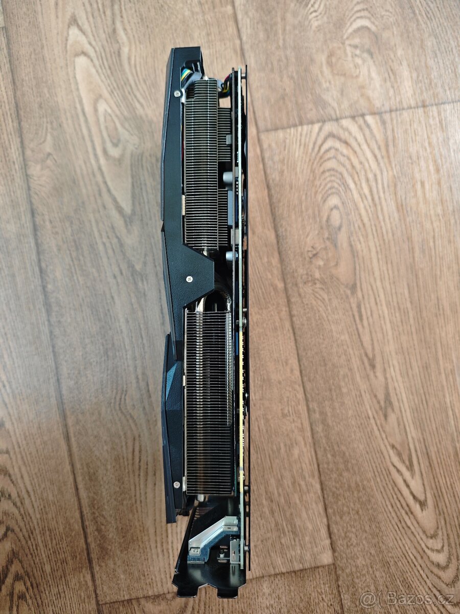 ASUS ROG STRIX GAMING RX580 T8G - 2