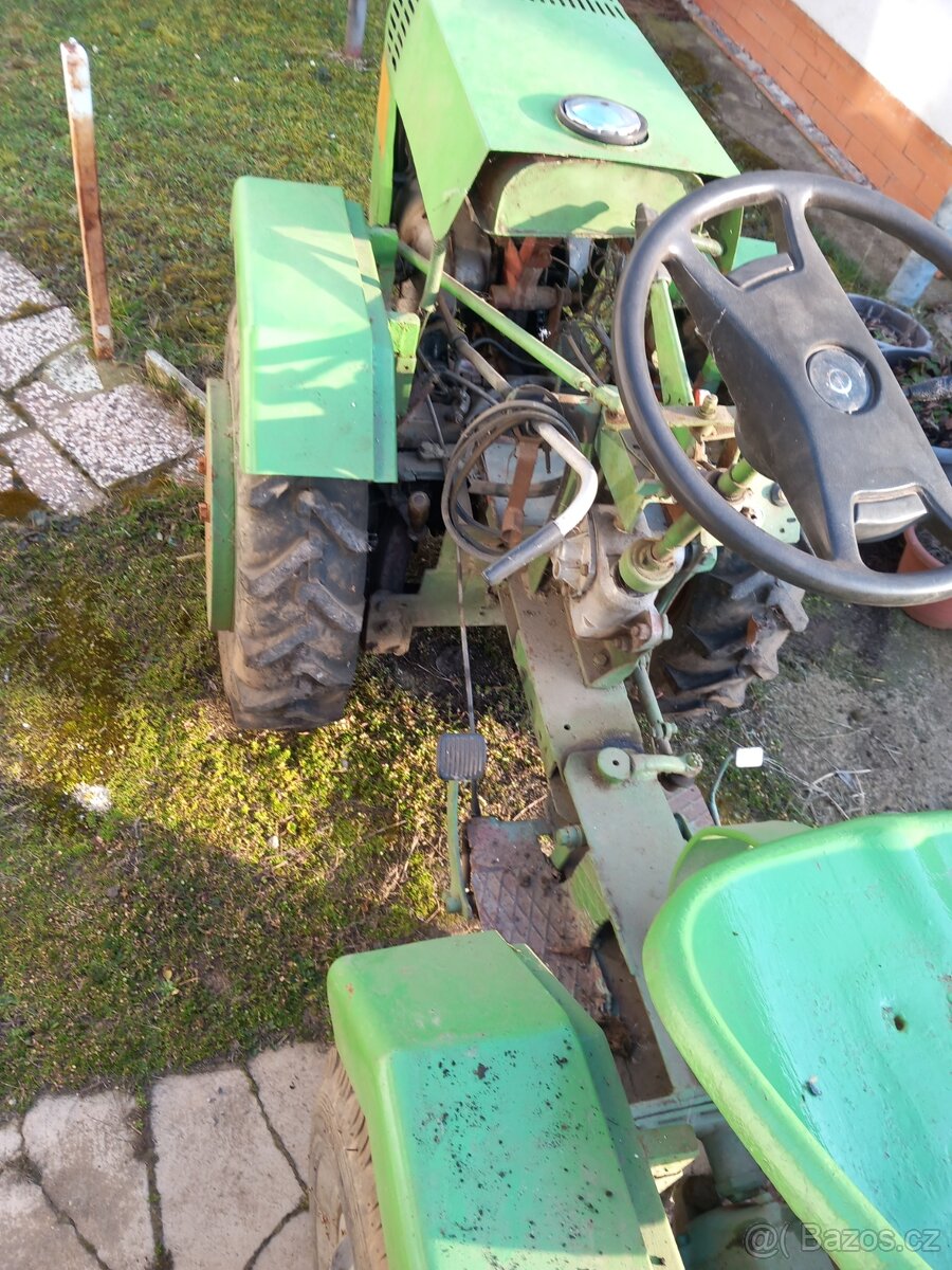 Malotraktor domácí výroby - 2