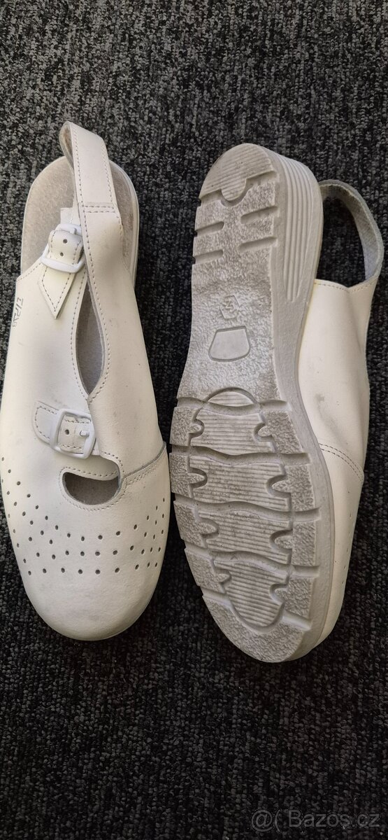 Zdravotní sandále - 2