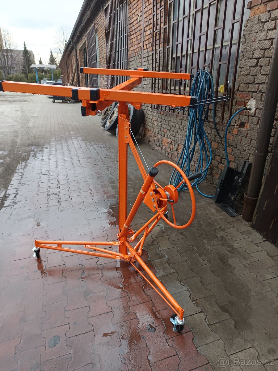 Zvedák na sádrokarton - 2