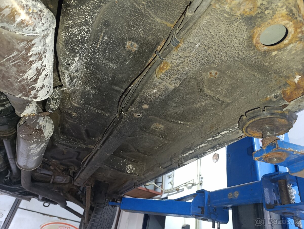 Land Rover Freelander - 2