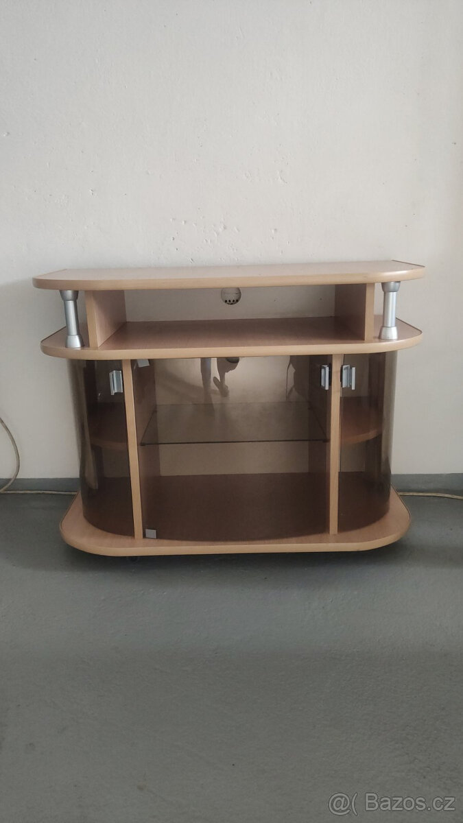 TV stolek - 2
