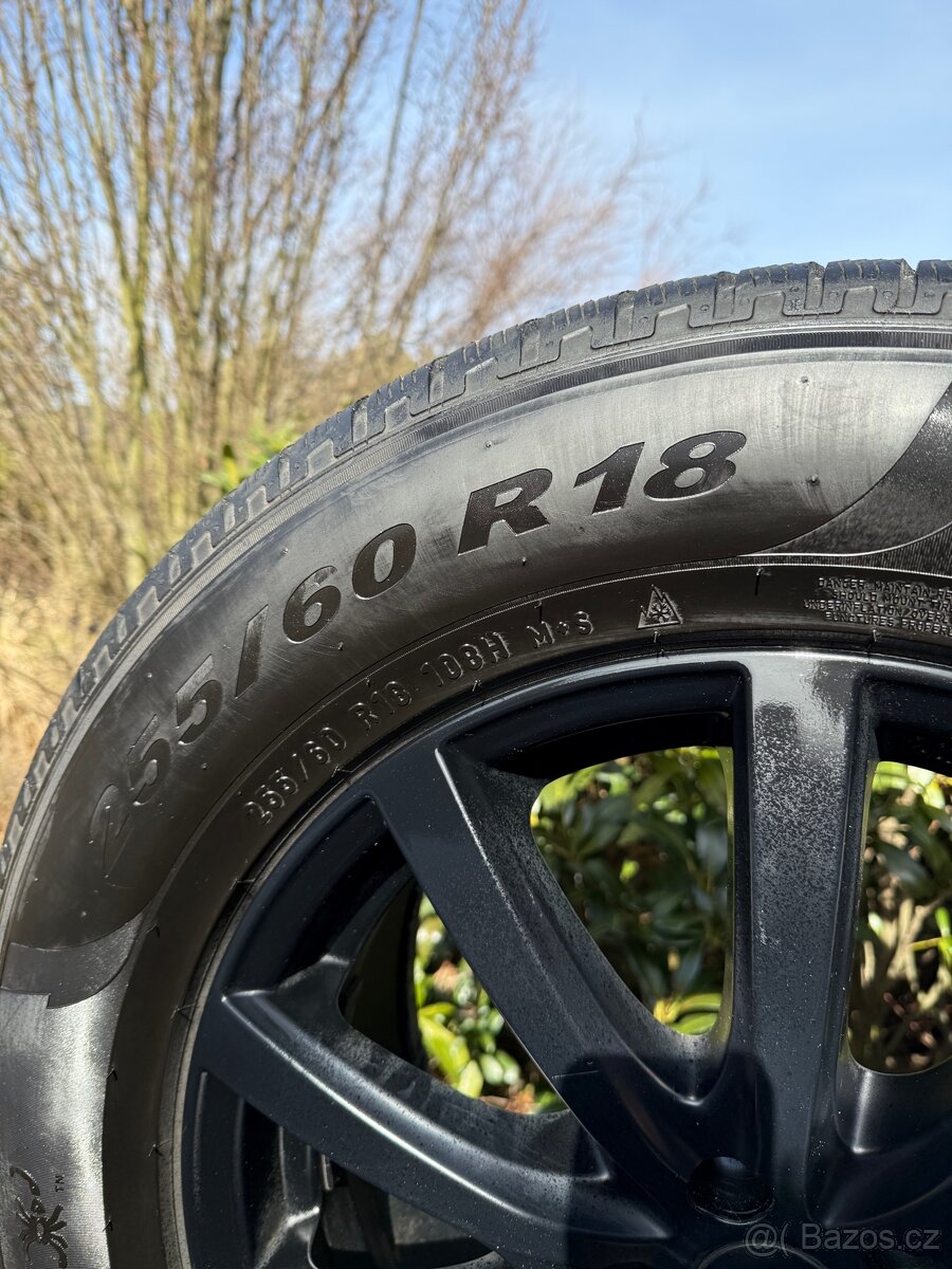 255/60 R18 5x108 Pirelli sada kol