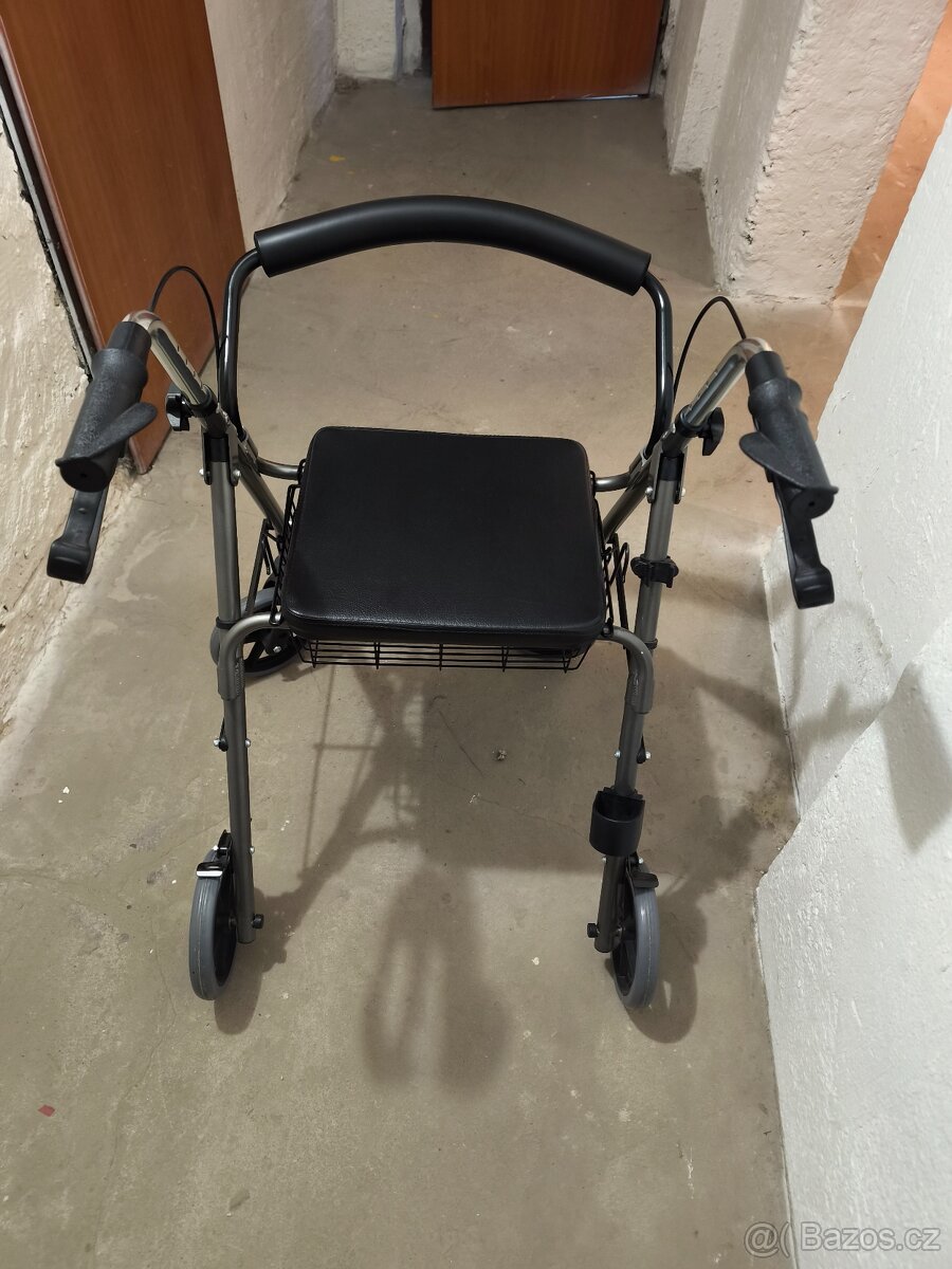 Podpůrné chodítko - 2