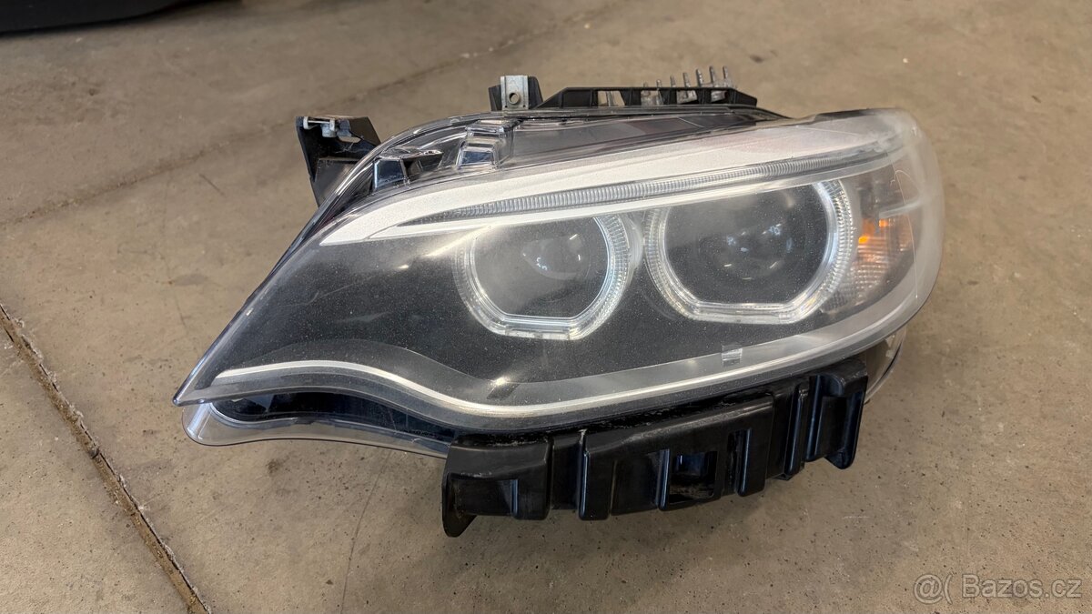 Adaptive xenon světlo levé BMW F22 / F23 / F87 - 2