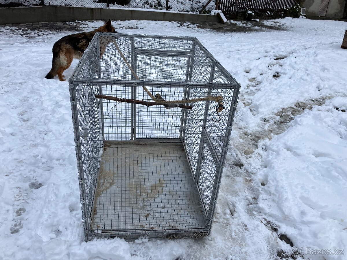 Klec pro papoušky - 2