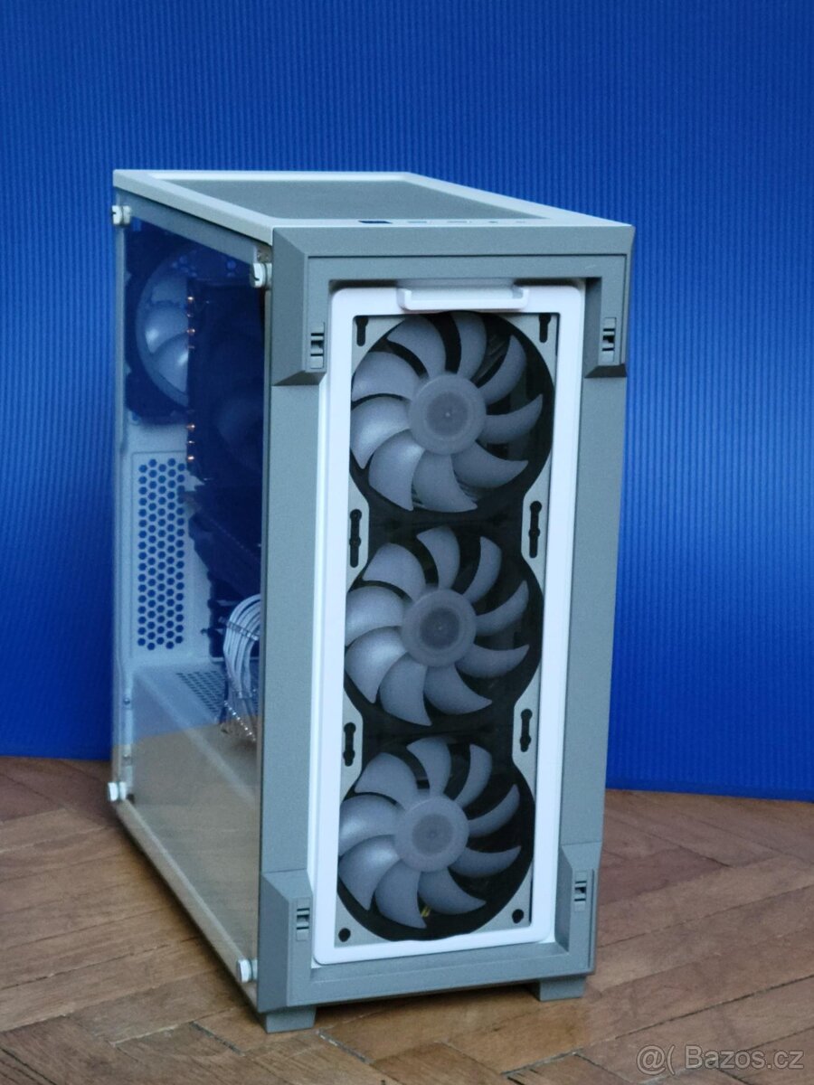 Custom PC s GTX 1080 a monitorem 144hz - 2