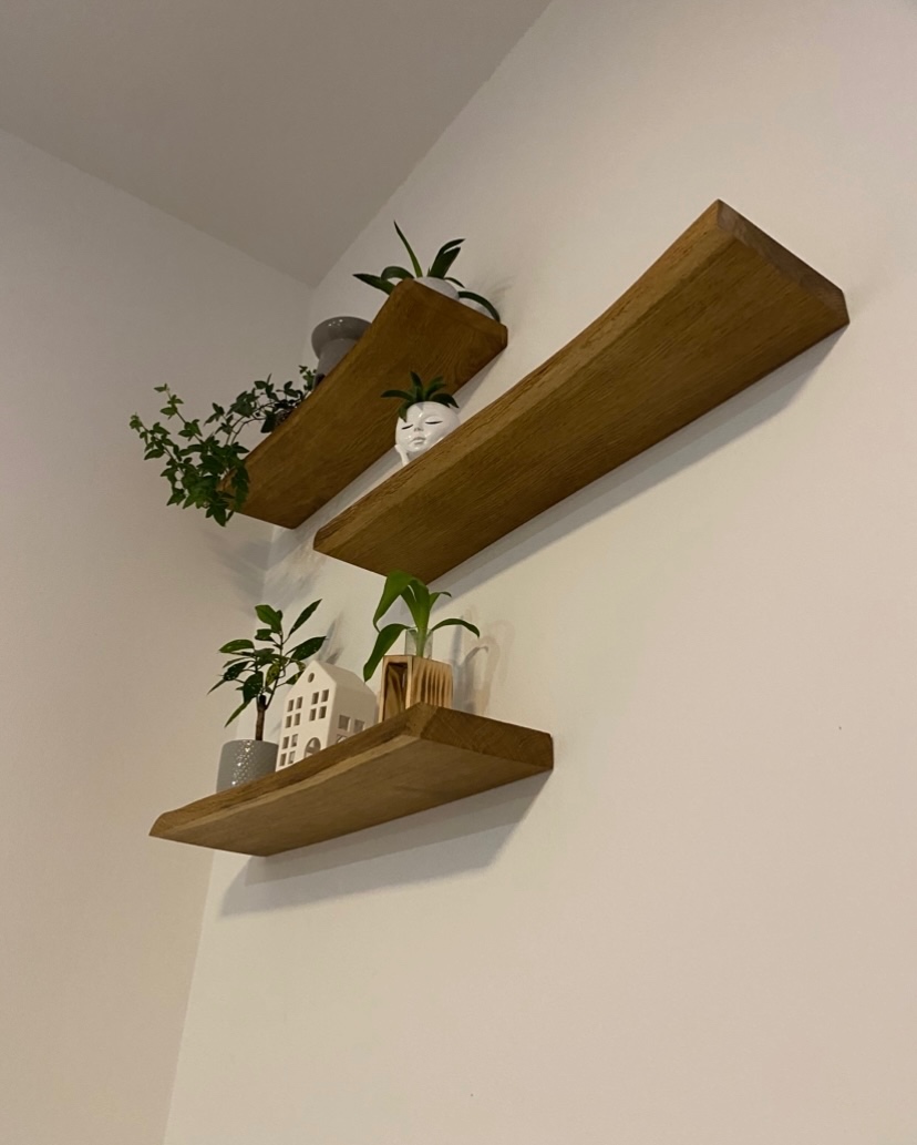 Masivní dubové police - 2