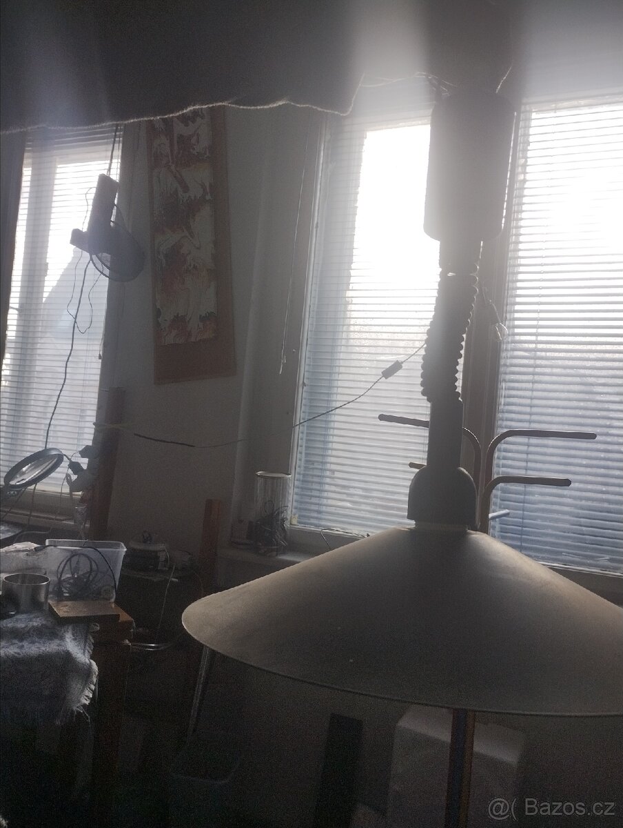 Nastavovací spouštěcí lustr - 2