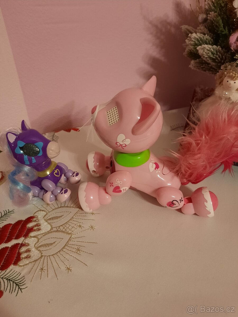 Interaktivní robotická kočka a koník - 2