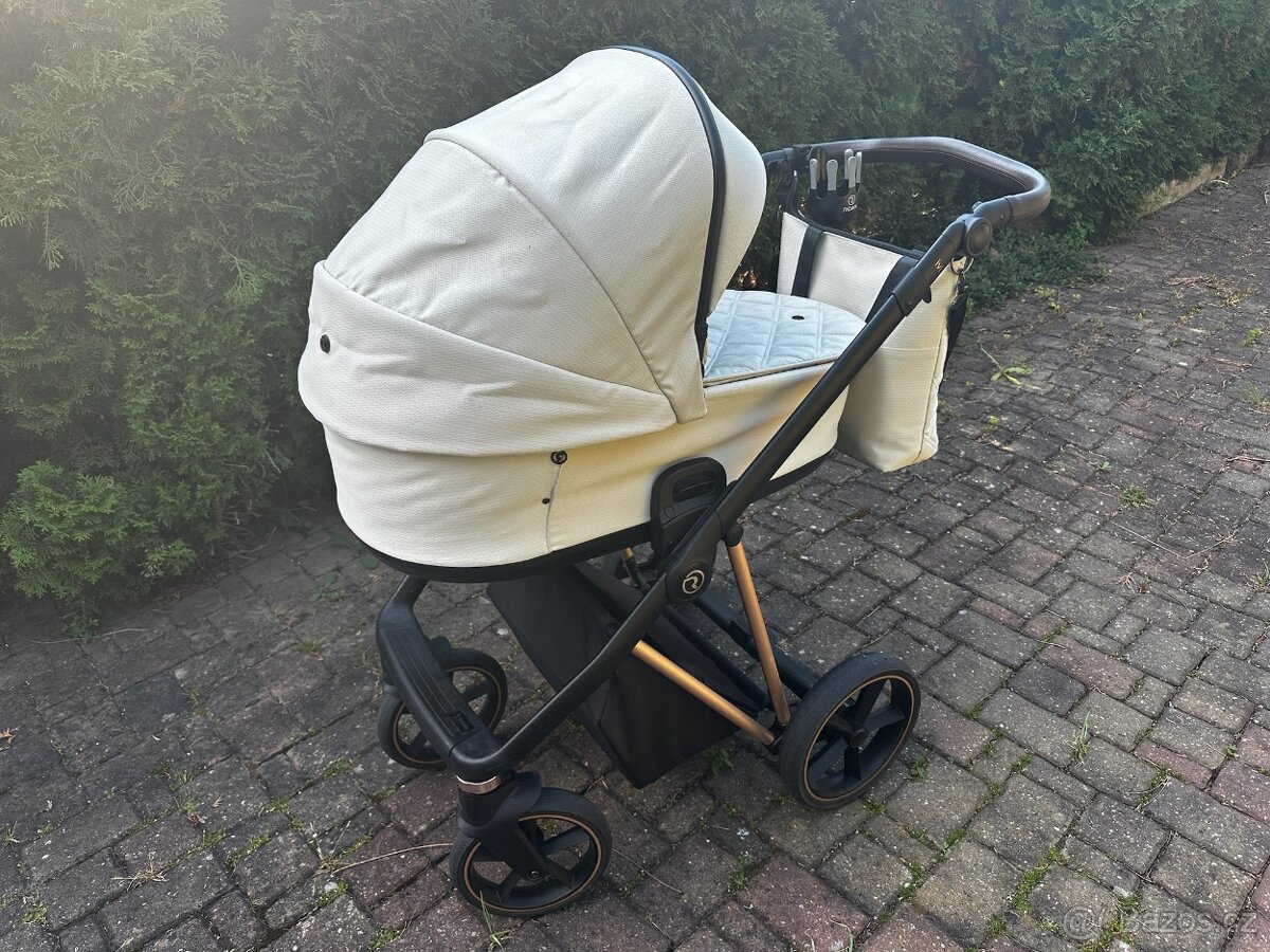 Kočárek Roan Ivi - 2