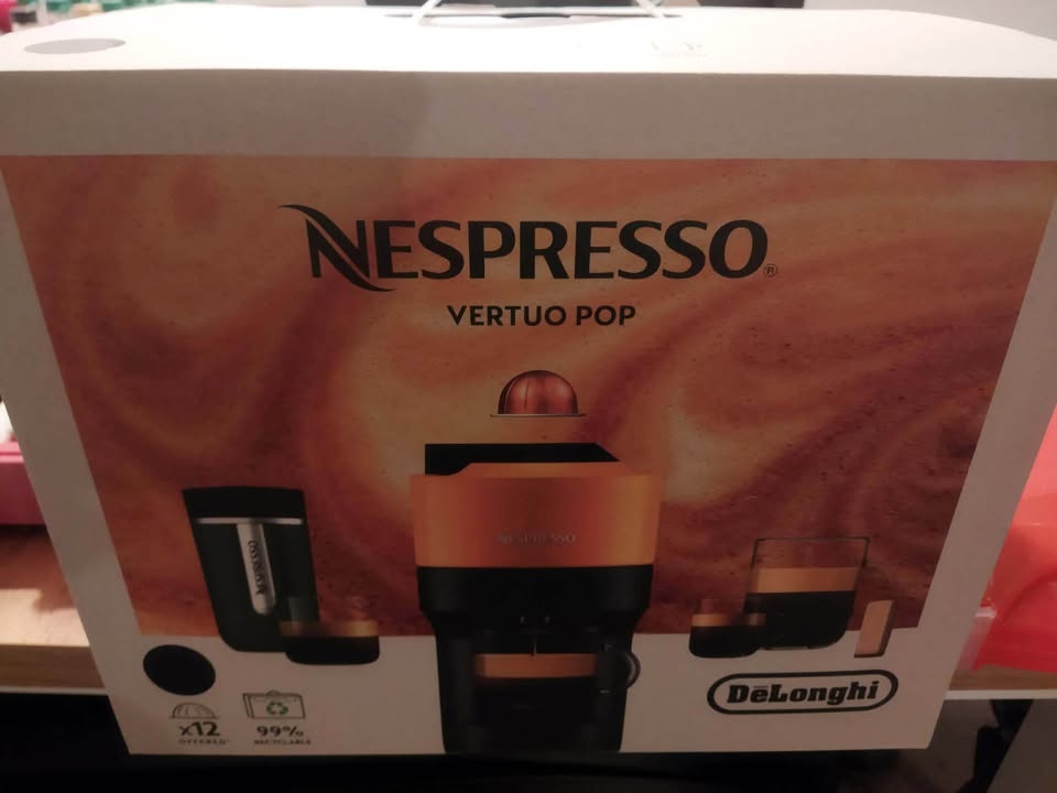 Nespresso venturo kávovar + hrnek - 2