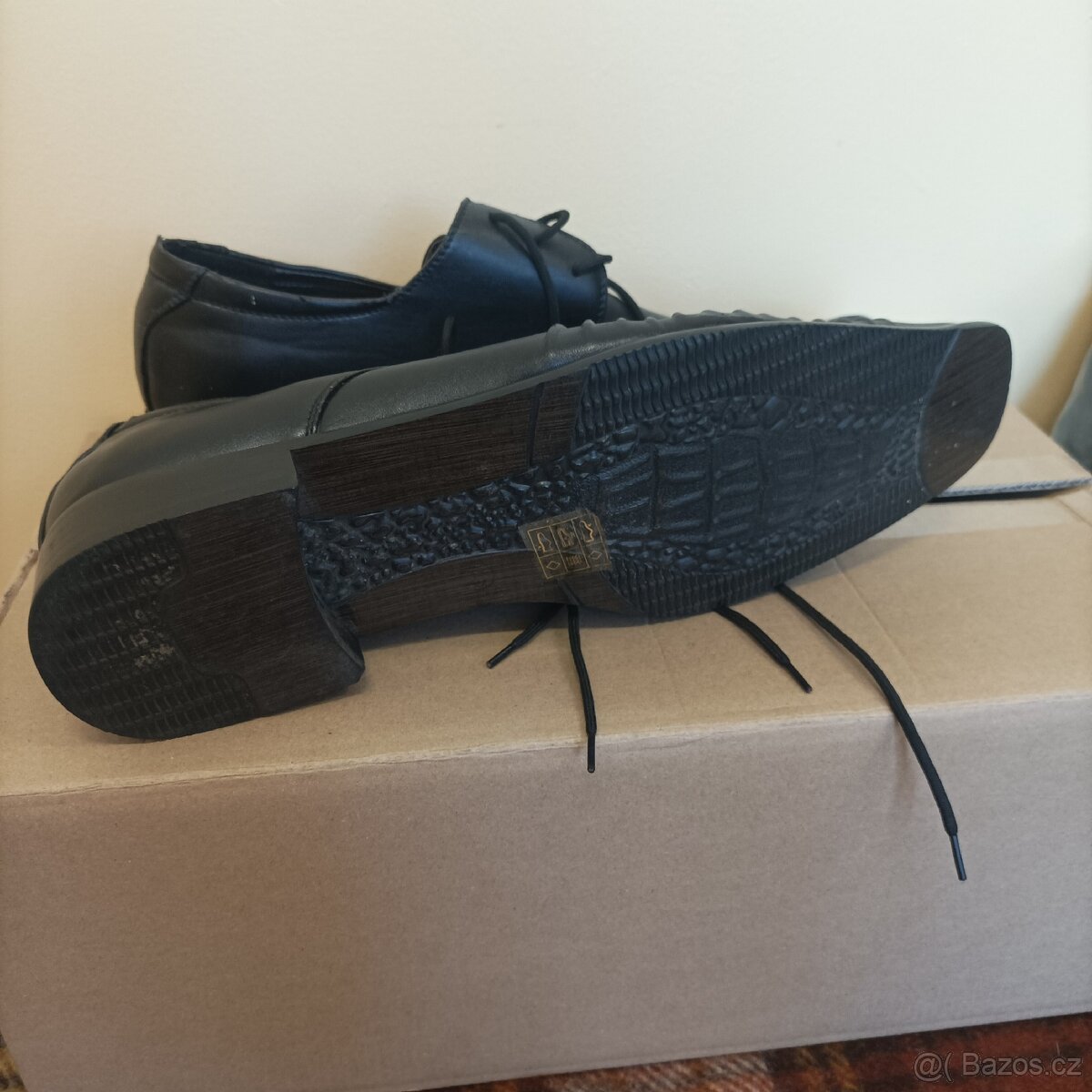 Kožené boty vel 46 nové - 2