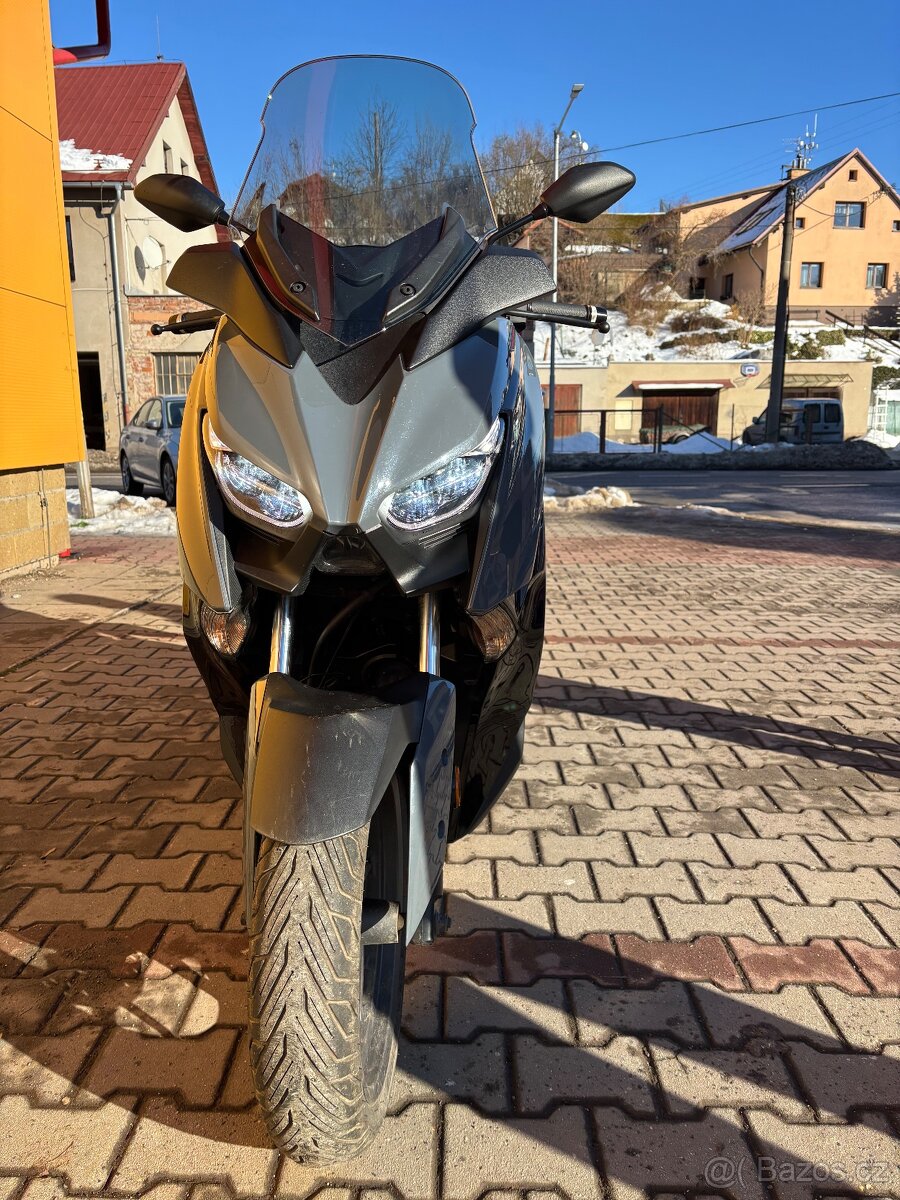 Yamaha 125 X-MAX Tech-Max - 2