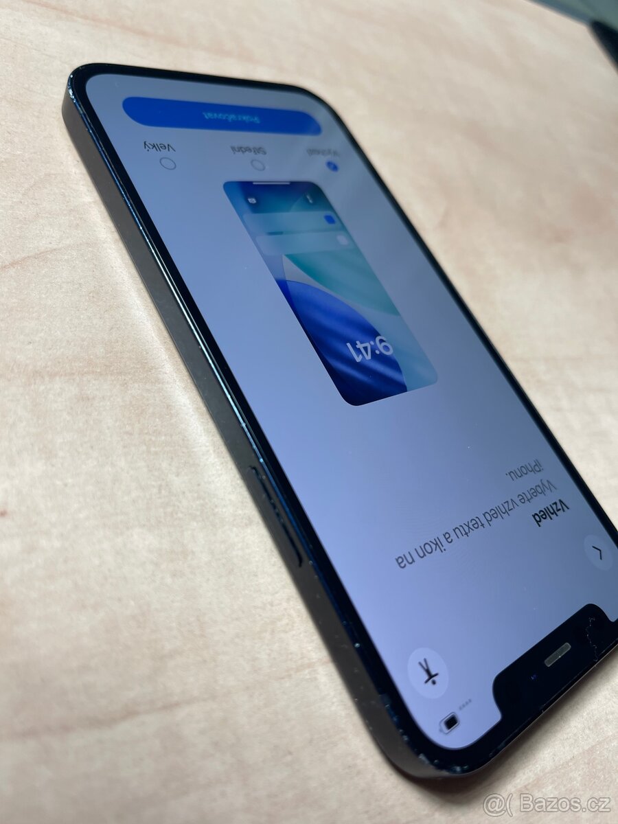 IPhone 12 256Gb. Na Díly iCloud - 2