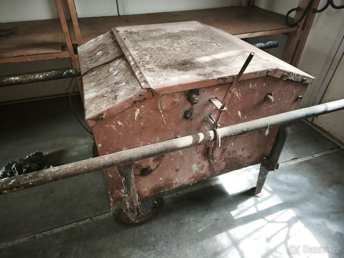 Stavební vrátek - 2