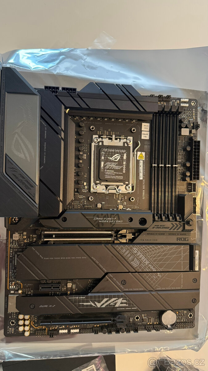 ASUS ROG STRIX X670E-F GAMING WIFI - 2