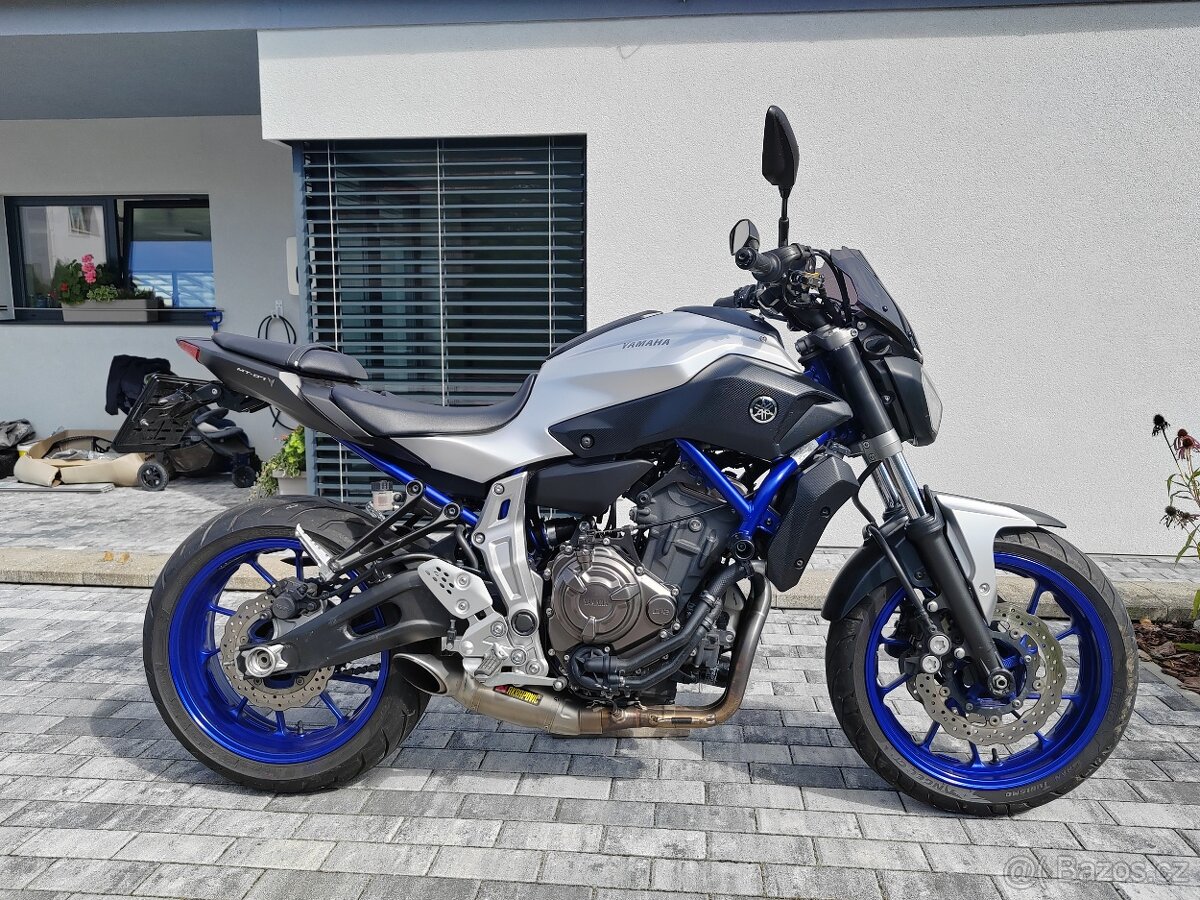 Yamaha Mt07 - 2