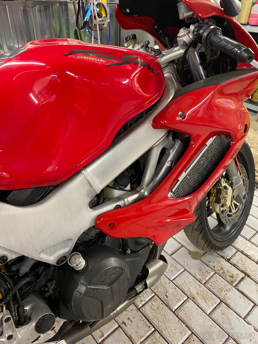 Honda vtr1000 1997 - 2