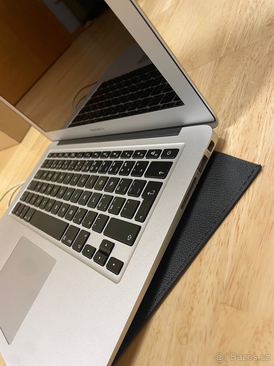 MacBook Air 2017 - 2